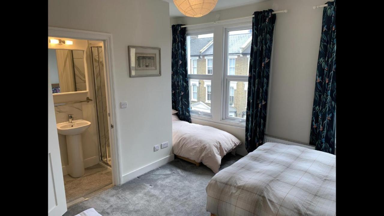 The Embassy View Rooms London Eksteriør billede